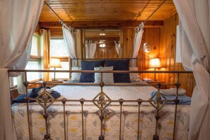 Romantic four poster bed