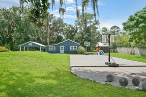 Sport court