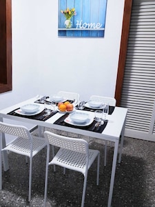 Apartamento situado a 100mt e las playas de Fenals, zona residencial de Lloret d