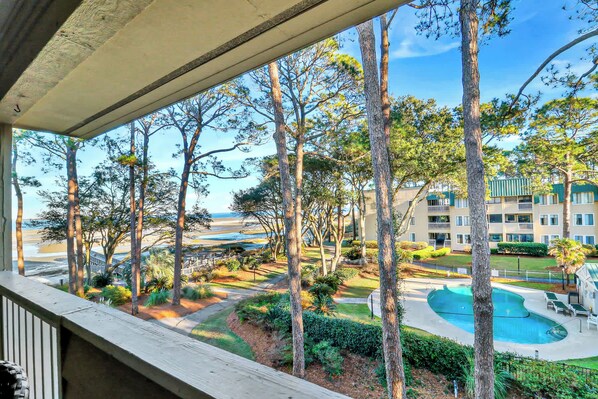 Private Balcony View of the Sound.. where the Atlantic Ocean meets the Intercoastal Waterway! Lush landscape with walking paths lace the community grounds.