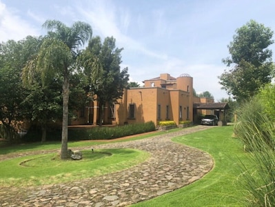 Mexican Villa in Valle de Bravo