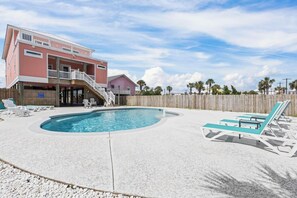 Private pool and private backyard