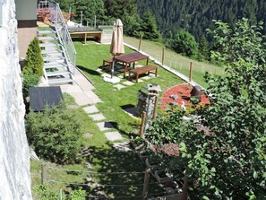 Pflanze, Landschaft, Strauch, Garten, Garten, Ground, Hinterhof, Rasen, Landscaping, Gartenmöbel