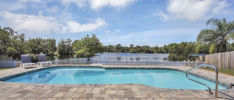 Waterfront Heated Pool! Enjoy a latte in the mornings poolside :-) 