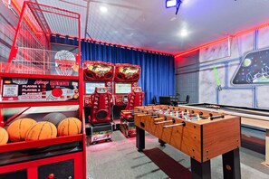 Free private commercial arcade games