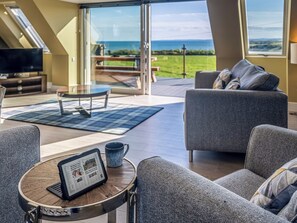 Open plan living space | Murlin, Collieston, near Ellon