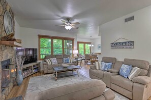 Living Room | Central Heat & A/C