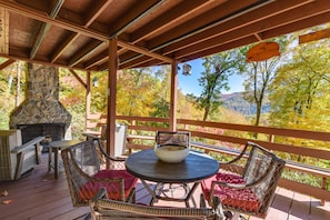 Covered Deck | Gas Grill | Wood-Burning Fireplace