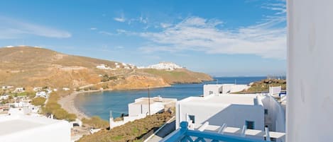 Superior Astypalaia Villa | Villa Pearl | 3 Bedroom | Private Pool | Sea View | Livadia