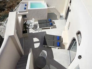 Luxury Santorini Villa | Villa Elysian Enas | Private Plunge Pool | 2 Bedrooms 2 bathrooms | Oia