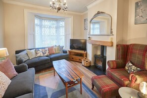 The Gray Haven, Whitby - Host & Stay