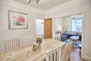 The Gray Haven, Whitby - Host & Stay
