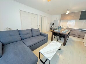 Living-dining