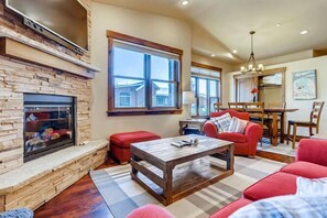 Living & Dining Areas