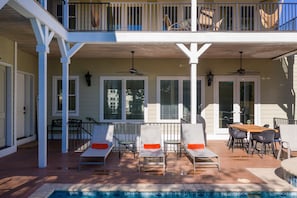 Large Deck with Grill~ Pool~ and Spa
