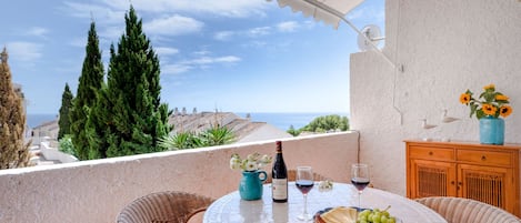 Terraza con vistas al mar