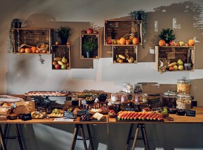 Buffet de pequeno-almoço
