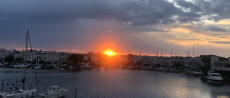 Sonnenaufgang in Port Camargue 