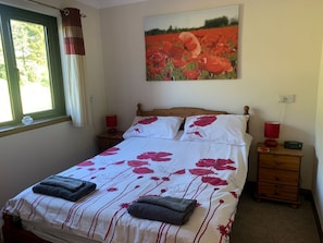 Double bedroom | Harelaw Brae, Grantshouse, near Duns