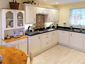 Kitchen/diner | Platform 10, Bideford