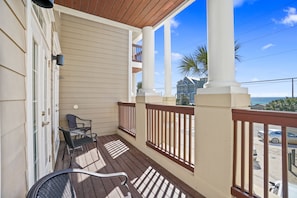 Balcony with Beautiful Gulf Views