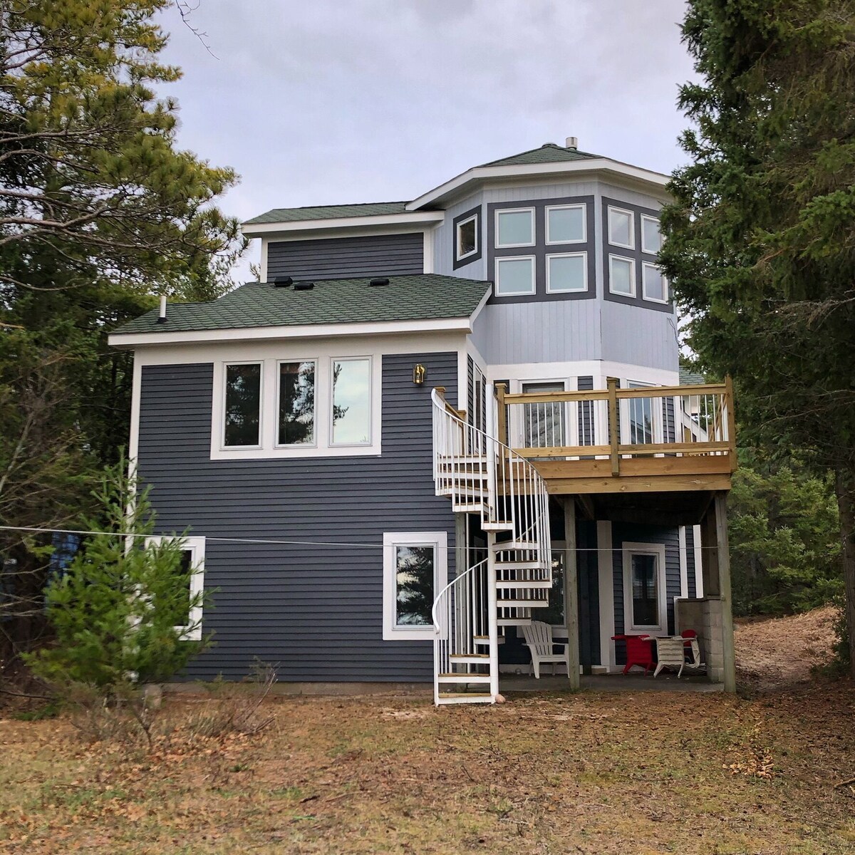 Main Image