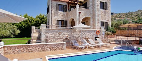 Villa Zara Crete