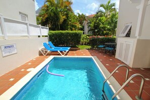 Kick back and relax by our private plunge pool - perfectly made for hanging out with friends and family