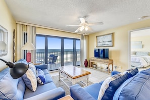 Gulf Front Living Area with Sleeper Sofa