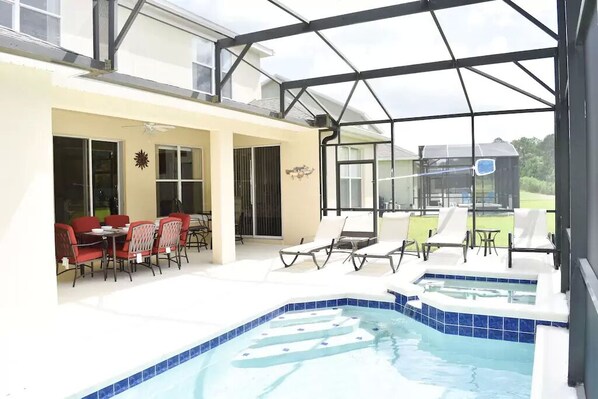 Piscina