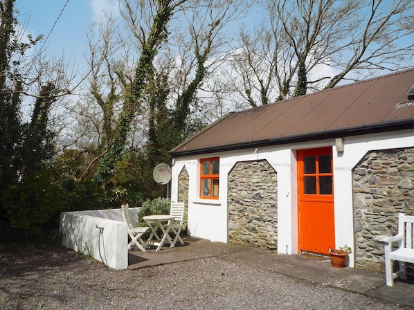 Romantic Holiday Cottage Available in Killorglin, Kerry   