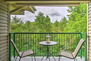 Private Deck