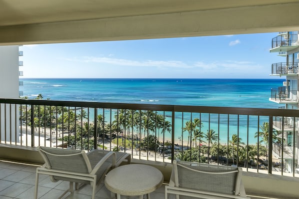 Aston Waikiki Beach Tower 2BOV1