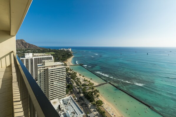 Aston Waikiki Beach Tower 2BPF1