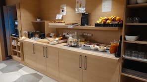 Breakfast buffet