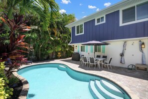 Dine outside by the pool