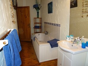 Upstairs bathroom