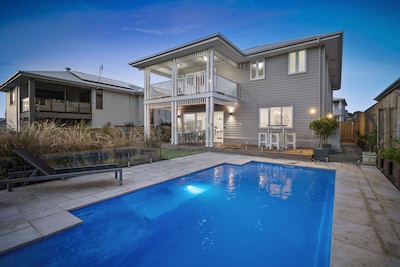 Catherine Hill Bay Hampton's Style home with Pool in Lake Macquarie