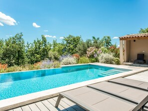 Schwimmbad des Ferienhauses