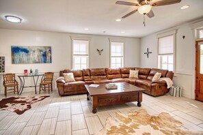 Extra Large Living Area