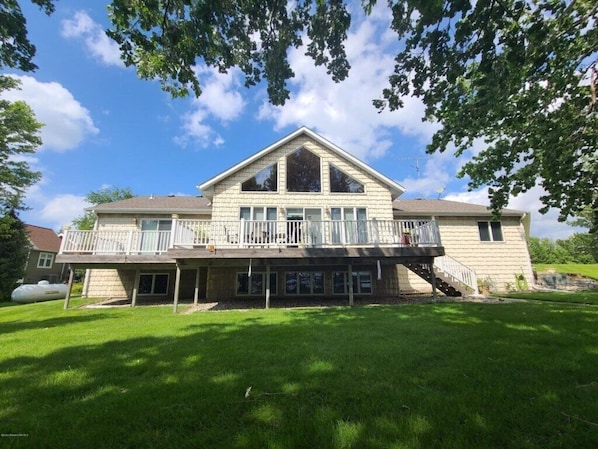 Newly renovated 6 bed / 3 bath lake home on Leek Lake with 275' of frontage.