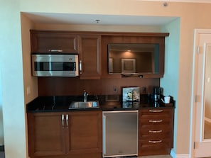 Kitchenette with Microwave and Stove