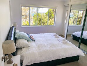 King Bedroom 1 - Upstairs 