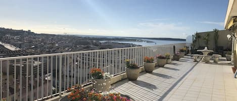 Terrasse/gårdhave