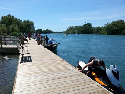 One mile from the Brink of Niagara Falls