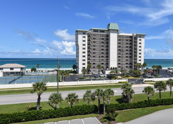 Outside view of our condo rental in New Smyrna Beach