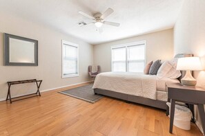 Bedroom 1 with Queen bed