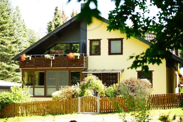 unser Ferienhaus inmitten der Natur