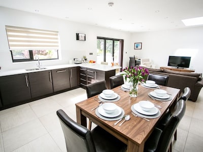 Hodder Cottage, Oakdean Cottages - Sleeps 6-8