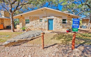 Front of cabin 3- Phyllis